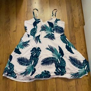 Old Navy cami dress, pink w/ green leaves, size XL